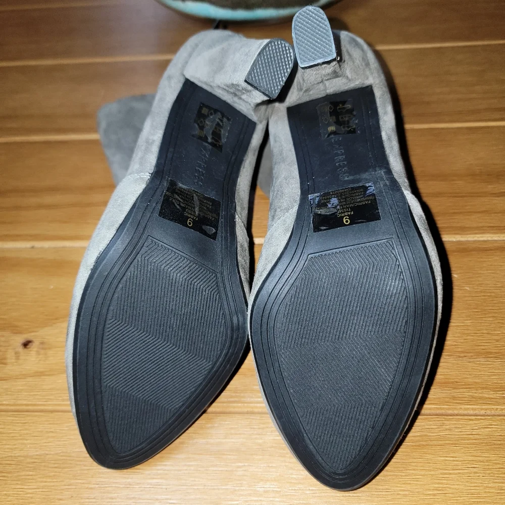 Express‎ Booties - Size 9